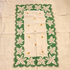 79×65 1960's Hand CROSS STITCH Fall Leaves Acorn design TABLECLOTH BEAUTIFUL